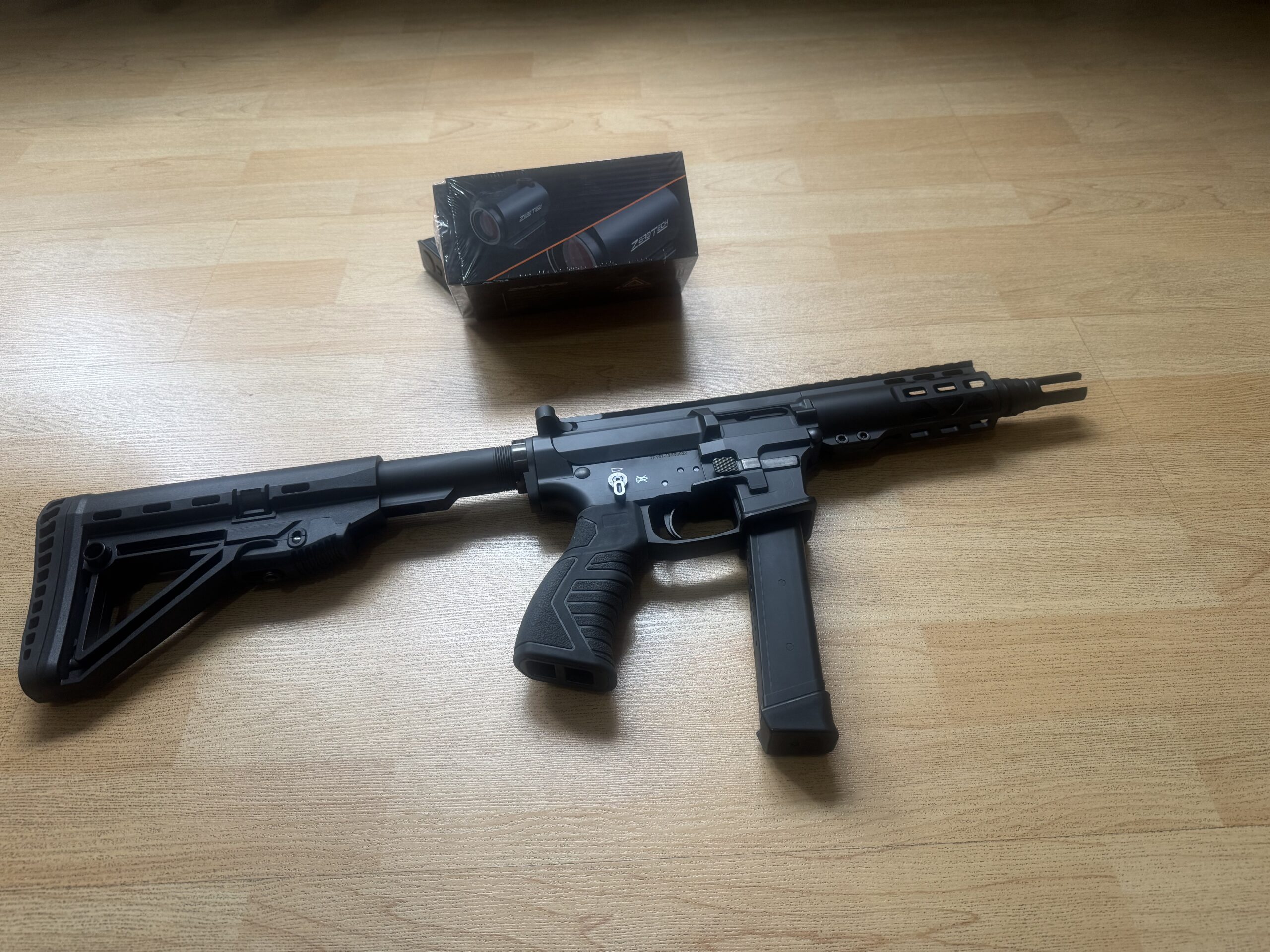 UTAS 9mm Pistol carbine + Xerotech Red Dot