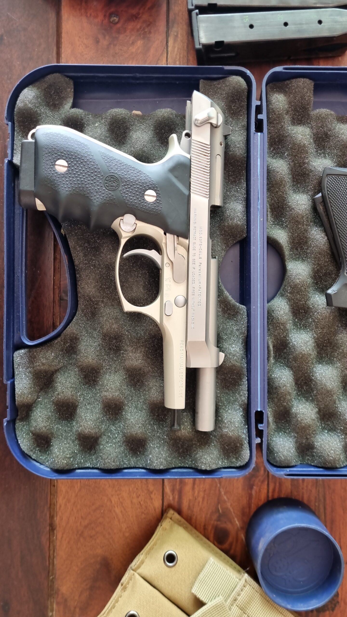 Beretta 92FS Inox
