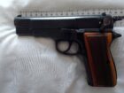 Luger M90 Compact 9mm Parrabellum.(& dealer stock cost)