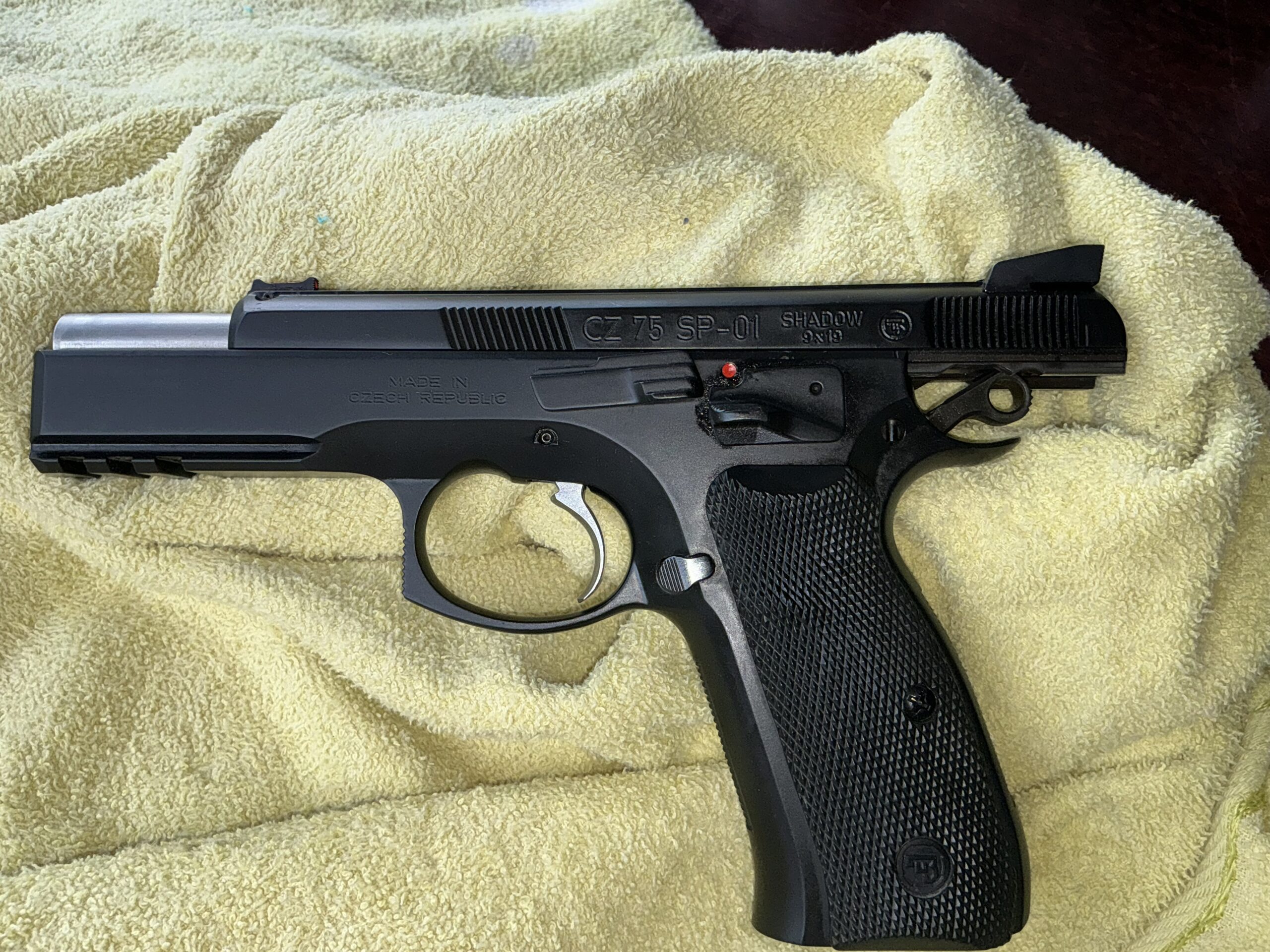 CZ75 SP-01 shadow